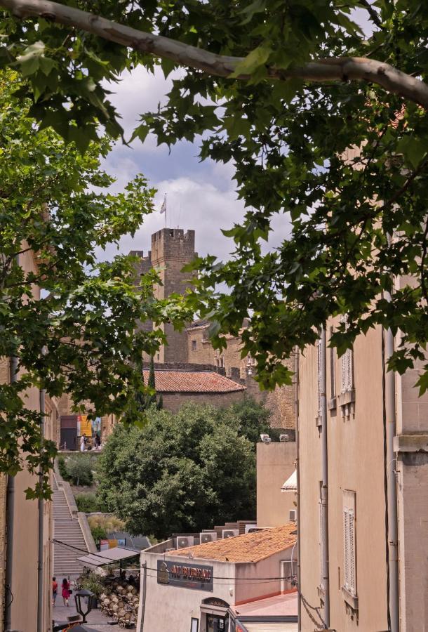Le Nostradamus - Magnifique Appartement Cours Principal Plein Centre Avec Parking Salon-de-Provence Buitenkant foto
