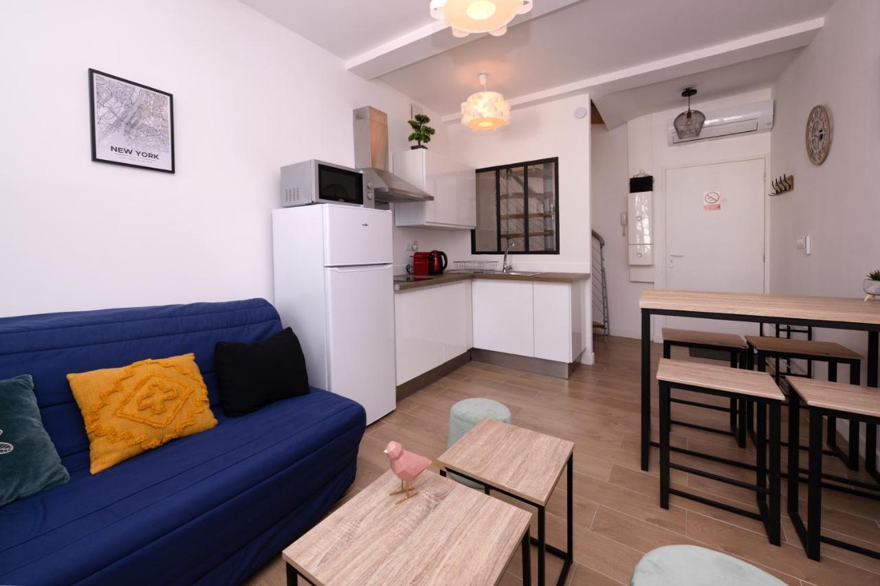 Le Nostradamus - Magnifique Appartement Cours Principal Plein Centre Avec Parking Salon-de-Provence Buitenkant foto